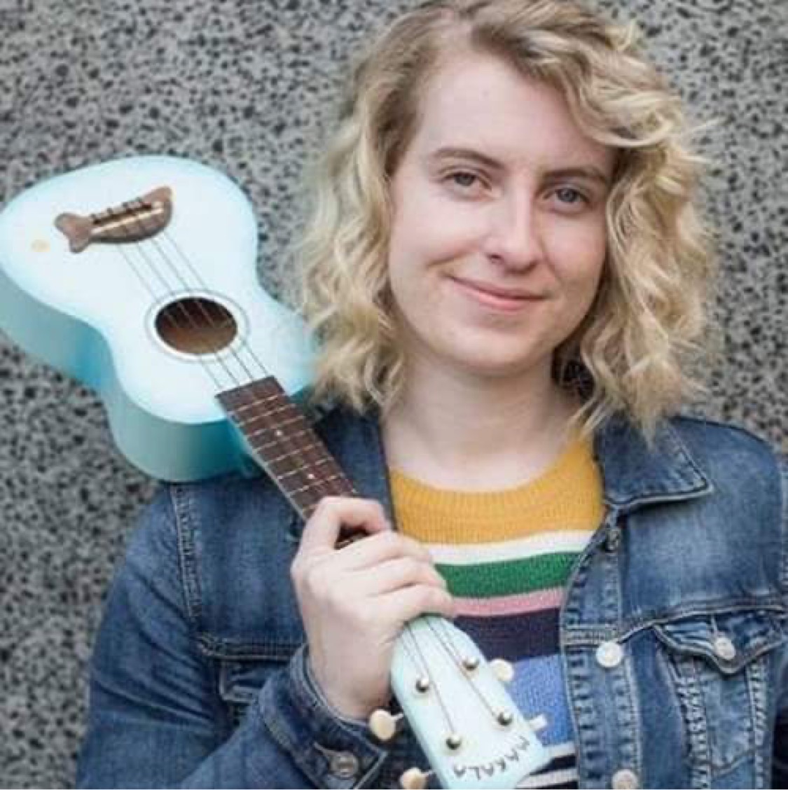 Ruby ESTHER - comedian